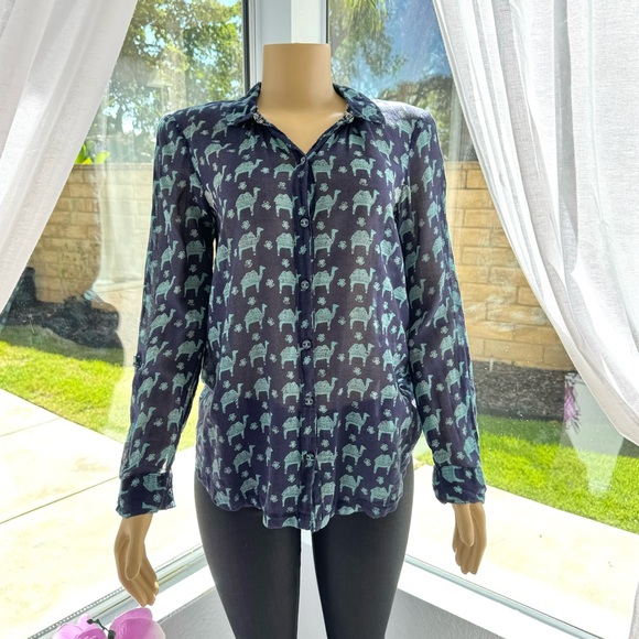 Blue XS Camel Print Button Blouse Shirt Hei Hei Anthropologie Arabian Nights Top - Picture 3 of 9